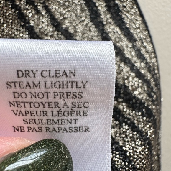 A.L.C. Alonso Metallic Tiger Print Skirt Size Small NWT - Picture 10 of 11